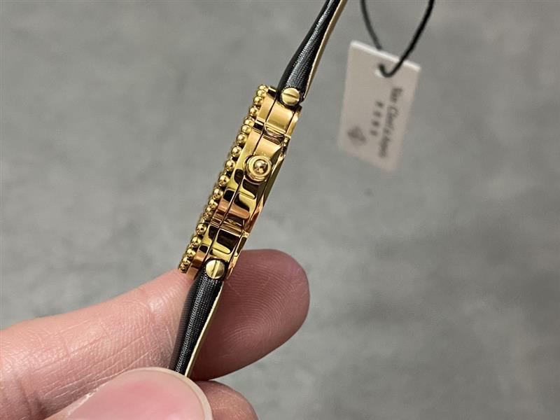 202457164913496 1000